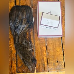 Raquel Welch- Selfie Mode in the colour Shaded Iced Java